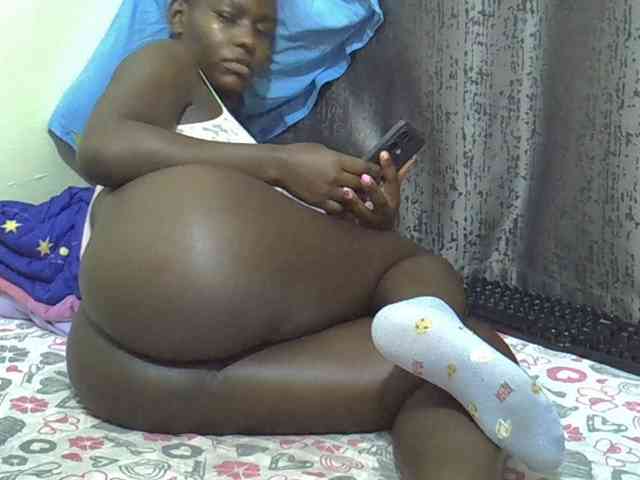 CutieAmber254 webcam