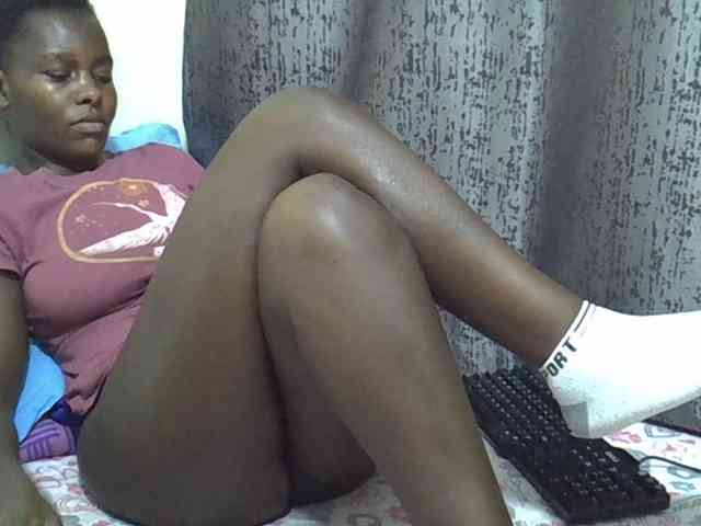 CutieAmber254 webcam