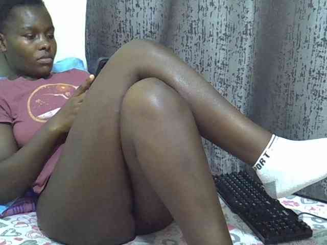 CutieAmber254 webcam