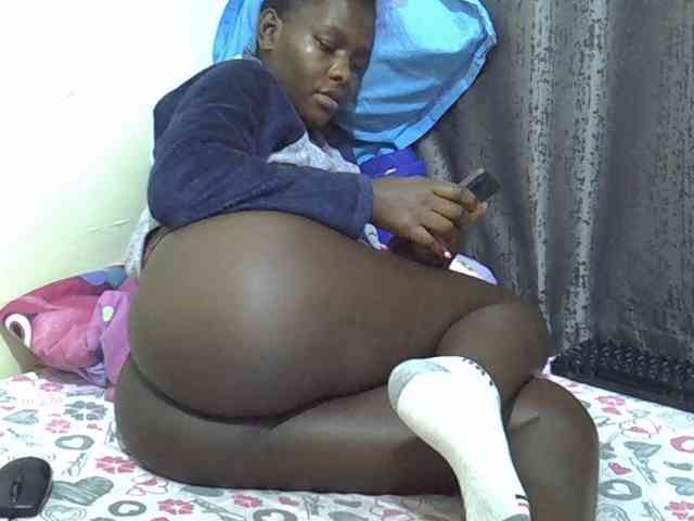 CutieAmber254 webcam