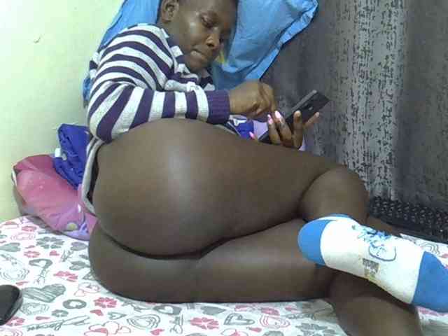 CutieAmber254 webcam