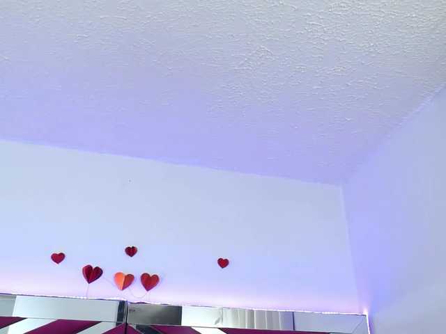 DaiyanCollins's BongaCams show and profile