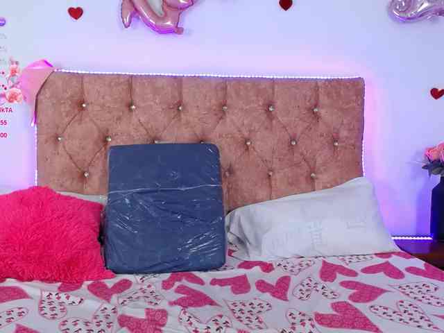 DaiyanCollins webcam