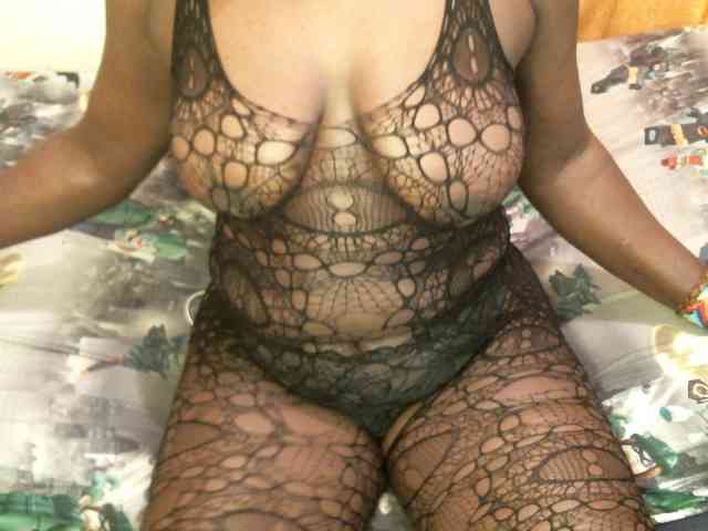 BLACKQUEEN344 webcam