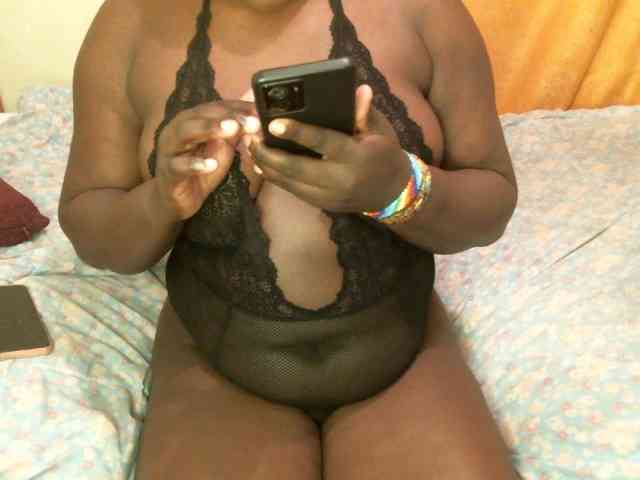 BLACKQUEEN344 webcam