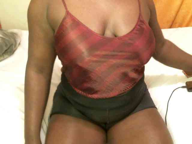 BLACKQUEEN344 webcam
