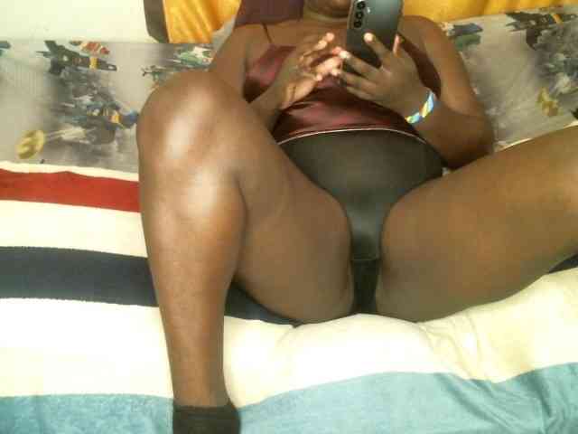 BLACKQUEEN344 webcam