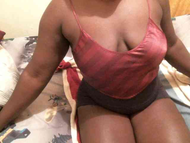 BLACKQUEEN344 webcam