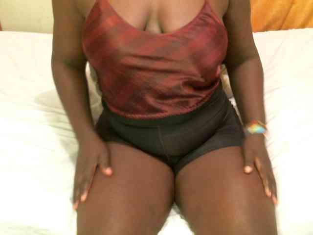 BLACKQUEEN344 webcam