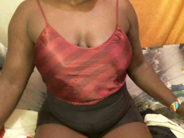 BLACKQUEEN344 webcam