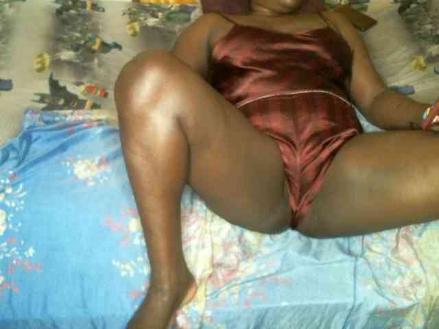 BLACKQUEEN344 webcam