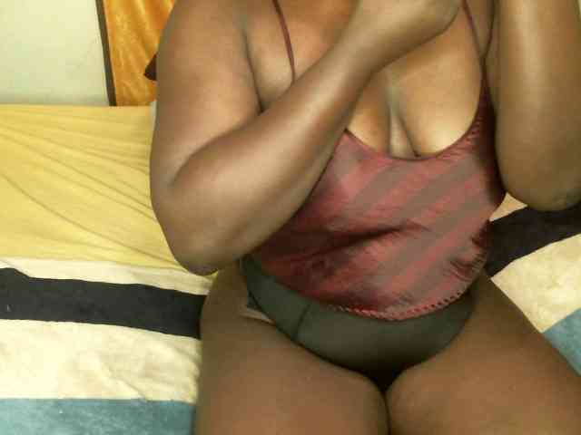 BLACKQUEEN344 webcam