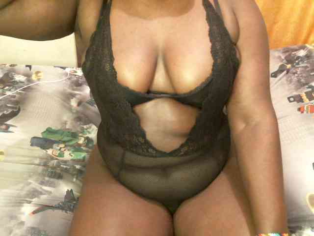 BLACKQUEEN344 webcam