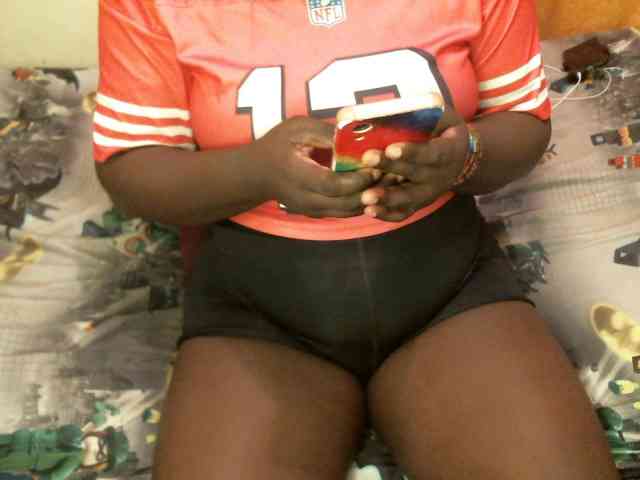 BLACKQUEEN344 webcam