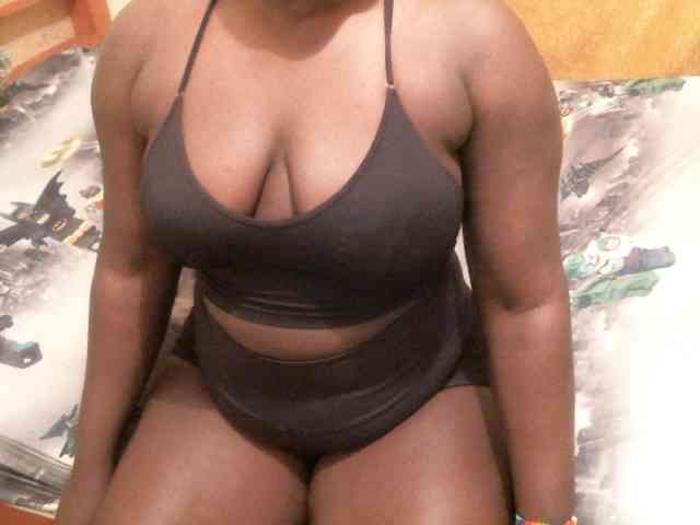 BLACKQUEEN344 webcam