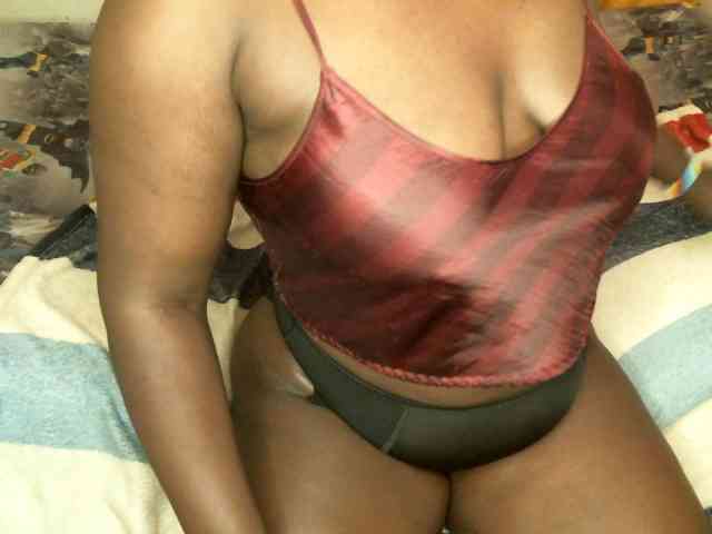 BLACKQUEEN344 webcam