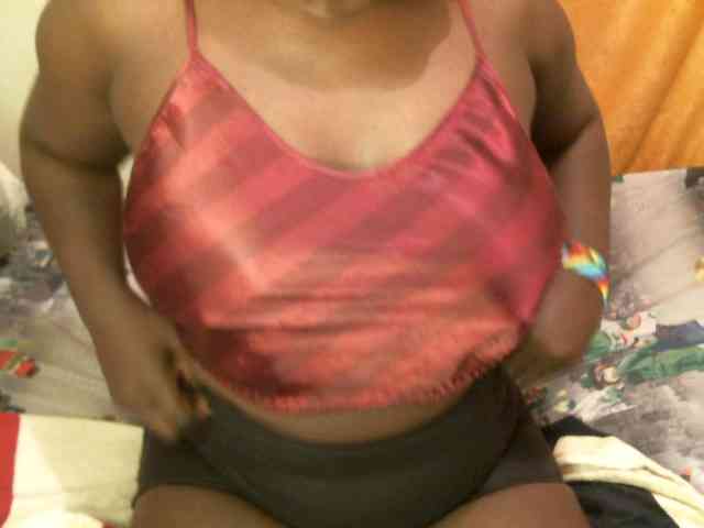 BLACKQUEEN344 webcam