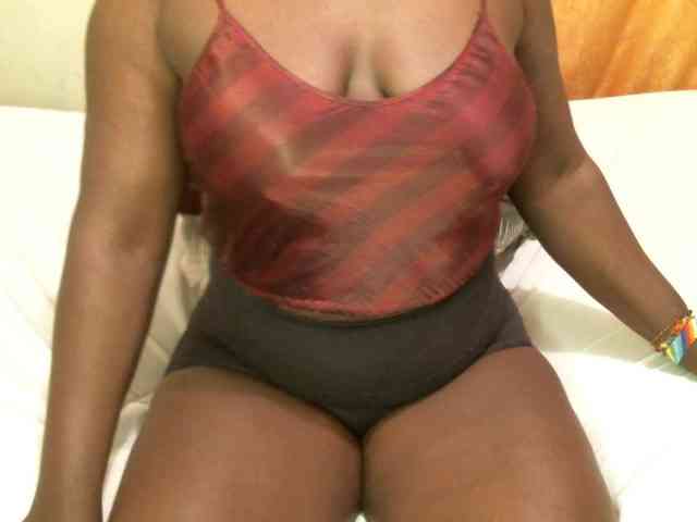 BLACKQUEEN344 webcam