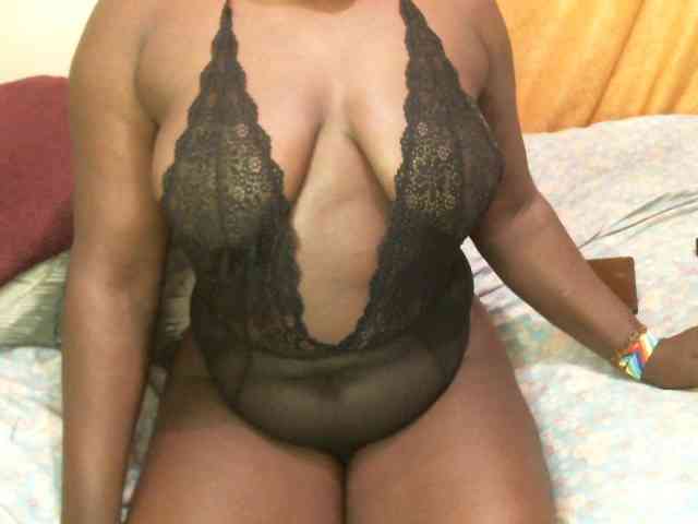 BLACKQUEEN344 webcam