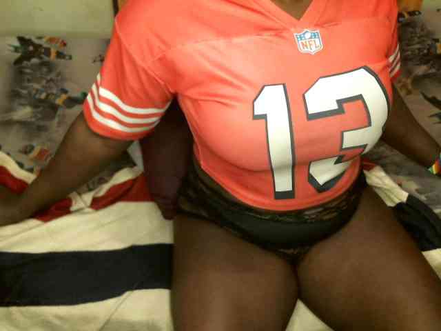 BLACKQUEEN344 webcam