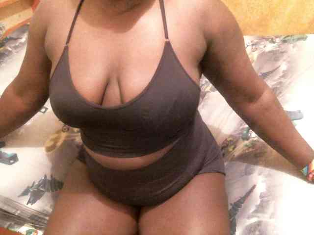 BLACKQUEEN344 webcam