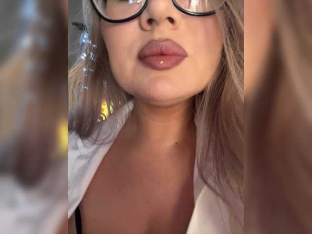 Lila69's BongaCams show and profile