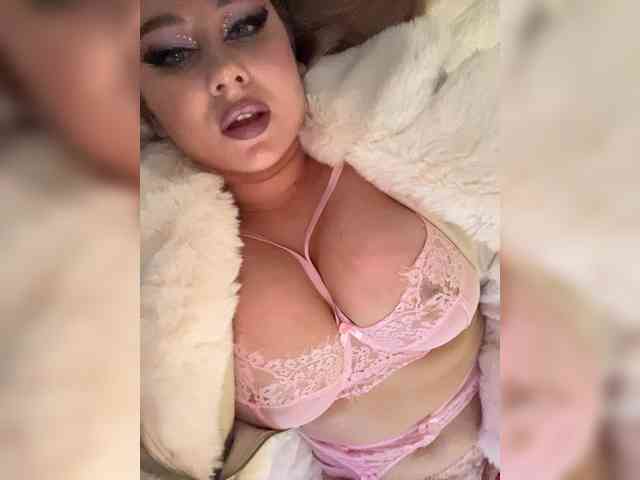 Tvoya_Sladkaya webcam