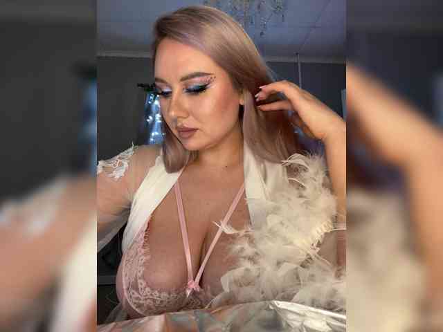 Tvoya_Sladkaya webcam