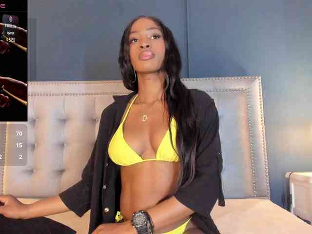 IssyRosse webcam