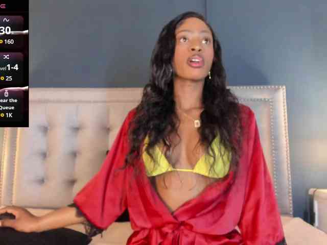 IssyRosse webcam