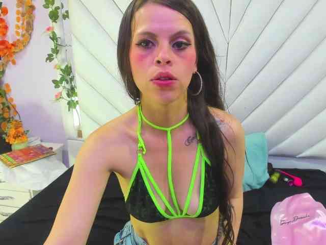 MarianaThompson webcam