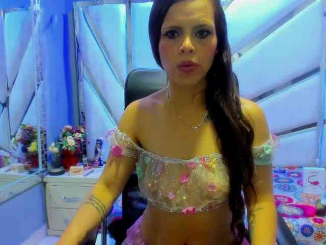 MarianaThompson webcam