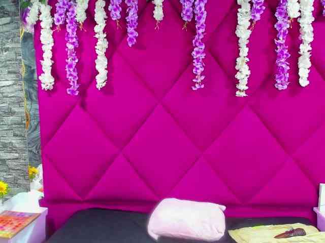 MarianaThompson webcam