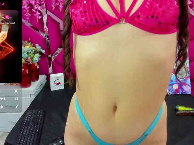 MarianaThompson webcam