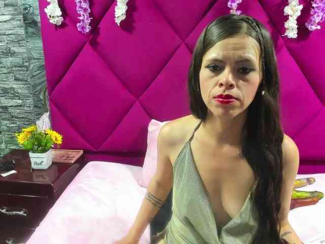 MarianaThompson webcam