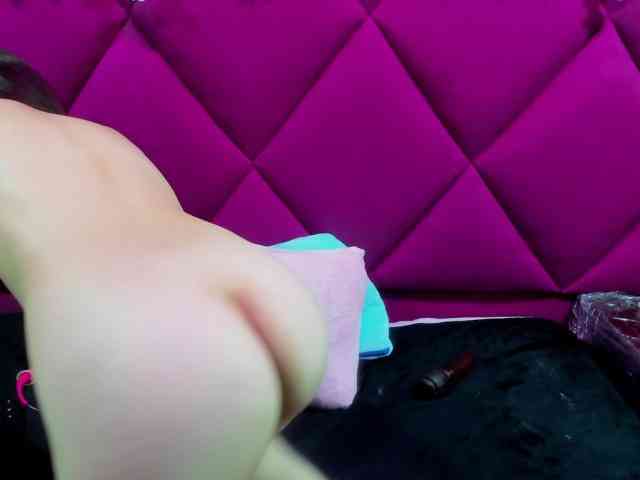 MarianaThompson webcam