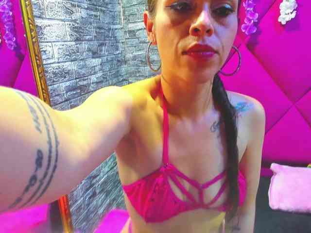 MarianaThompson webcam