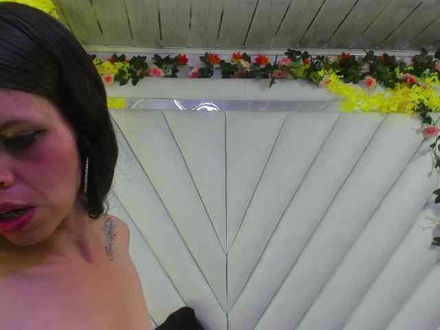 MarianaThompson webcam