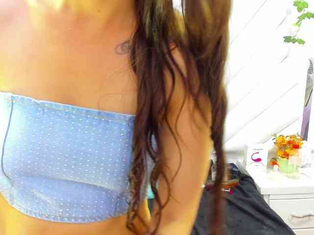 MarianaThompson webcam