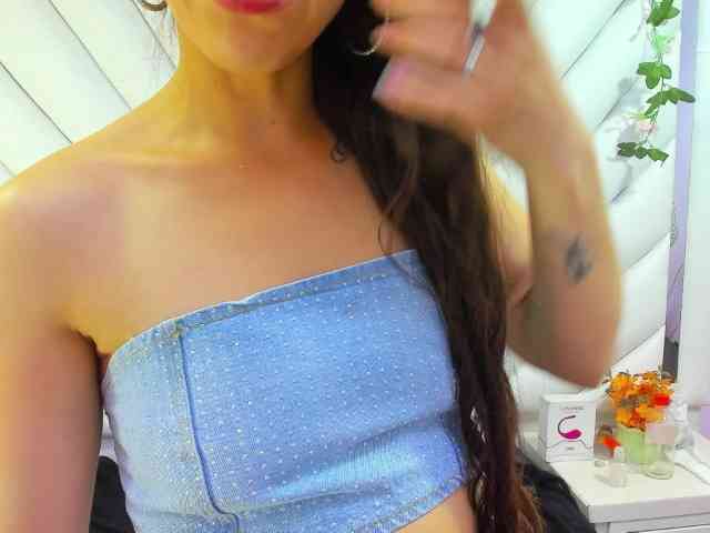 MarianaThompson webcam