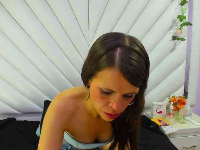 MarianaThompson webcam