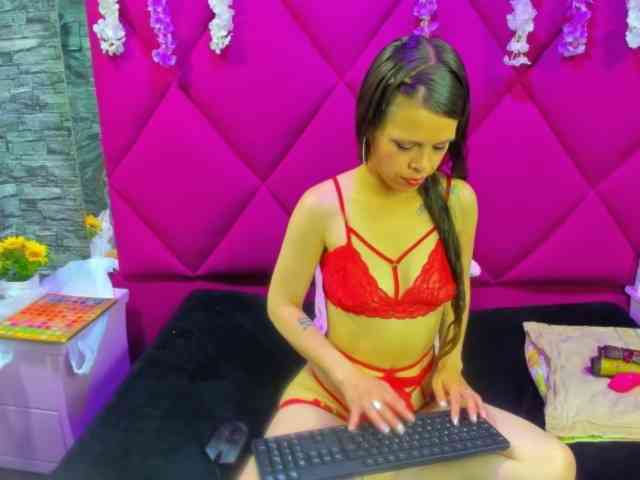 MarianaThompson webcam