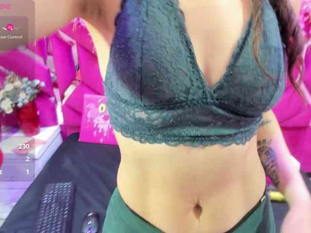MarianaThompson webcam