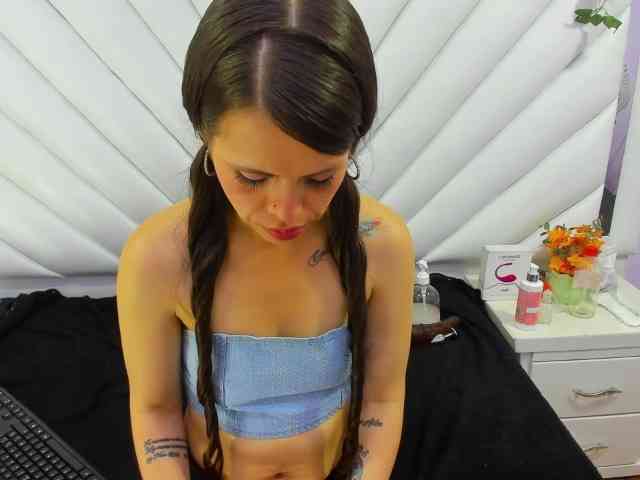 MarianaThompson webcam