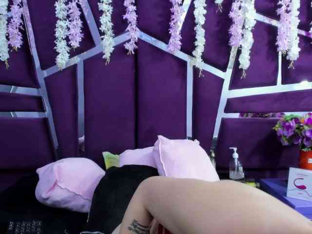 MarianaThompson webcam