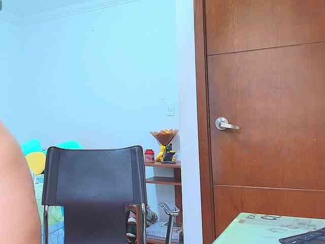 LetiziaMiller4 webcam