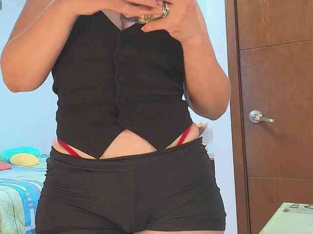 LetiziaMiller4 webcam