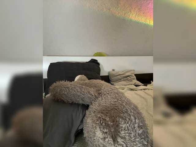 Julli-AZ1's BongaCams profile