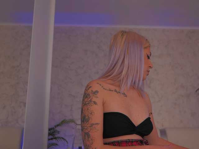 theajoy's BongaCams show and profile