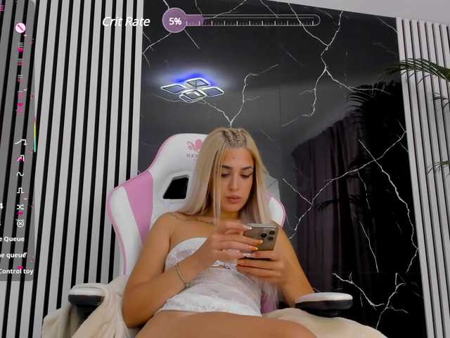 theajoy on BongaCams 